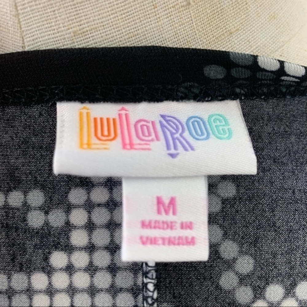 LuLaRoe Black & Grey Floral Print Carly Medium - Picture 6 of 7